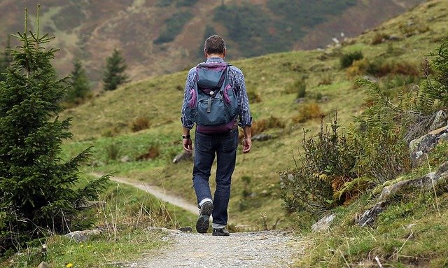 Quelles fournitures utiles à emporter en voyage?